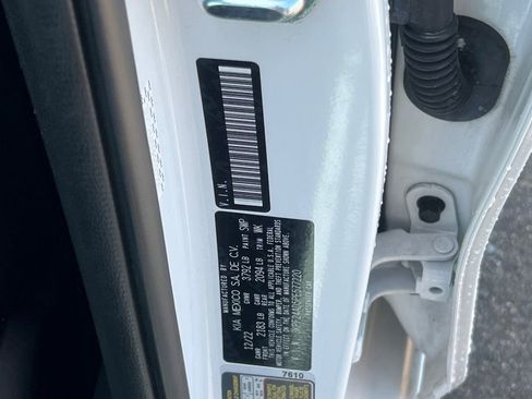 Used 2023 Kia Forte LXS FWD image 29