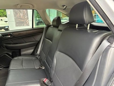 Used 2019 Subaru Outback 2.5i Limited AWD/4WD image 26