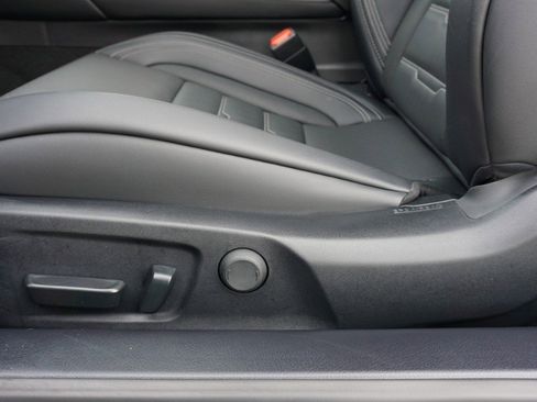 Certified 2025 Lexus RC 350 F Sport image 21