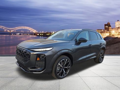 New 2026 Audi Q3 quattro 2.0T image 1