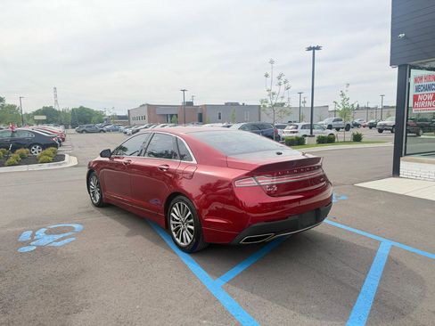 Used 2017 Lincoln MKZ Select w/ Select Plus Package FWD image 7