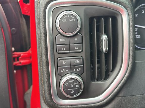 Certified 2021 GMC Sierra 1500 AT4 w/ AT4 Preferred Package AWD/4WD image 9