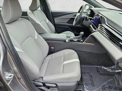 Used 2025 Toyota Camry SE w/ Convenience Package AWD/4WD image 20