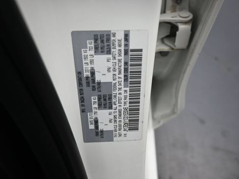 Used 2013 MAZDA MAZDA2 Sport FWD image 14