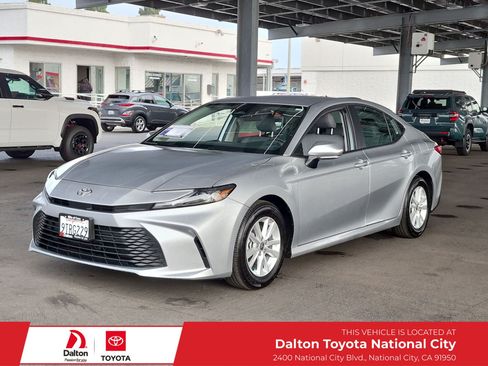 Used 2025 Toyota Camry LE FWD image 1