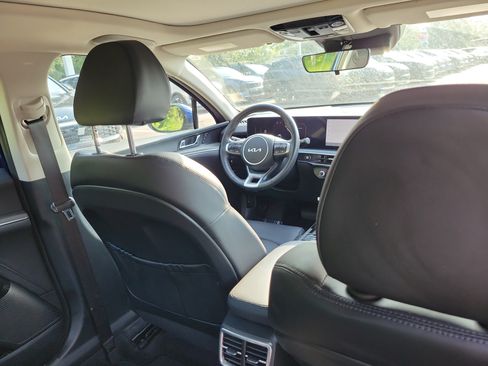 Certified 2025 Kia K5 EX FWD image 11