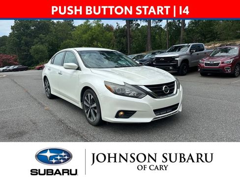 Used 2017 Nissan Altima 2.5 SR FWD image 1