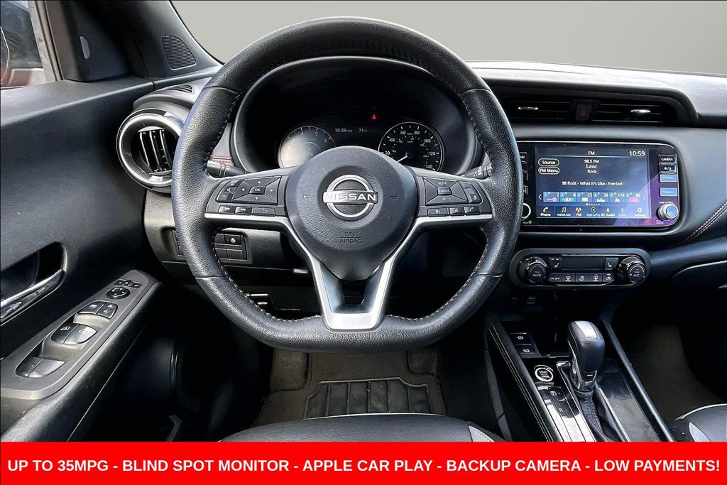 Used 2023 Nissan Kicks SR w/ SR Premium Package FWD image 8
