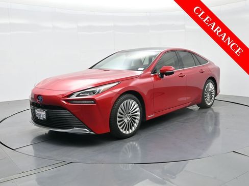 Used 2021 Toyota Mirai image 2