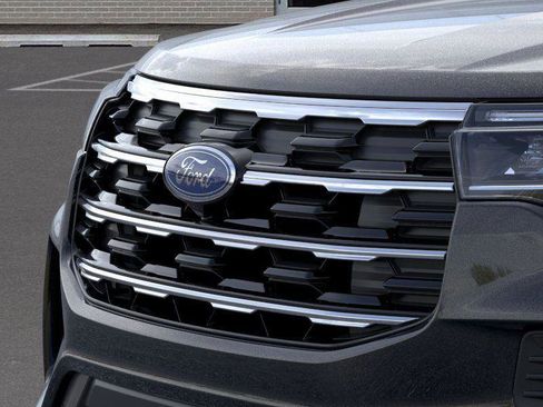 New 2026 Ford Explorer Active image 17