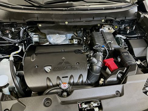 Used 2024 Mitsubishi Outlander Sport SE image 33