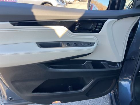 Used 2025 Honda Odyssey Elite image 24