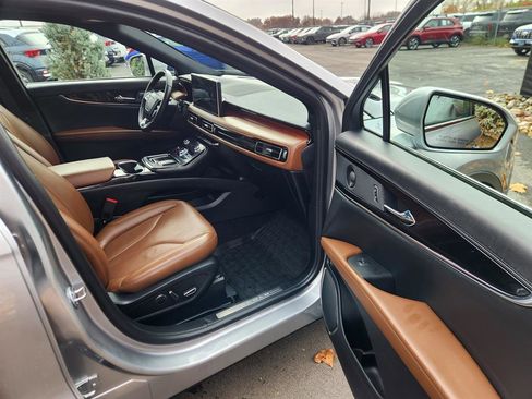 Certified 2021 Lincoln Nautilus Reserve image 13