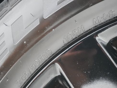 Used 2011 Chevrolet Camaro LT RWD image 23