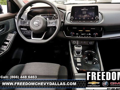 Used 2023 Nissan Rogue SV image 13