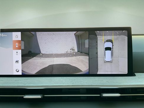 Used 2026 Genesis GV80 3.5T Prestige image 23