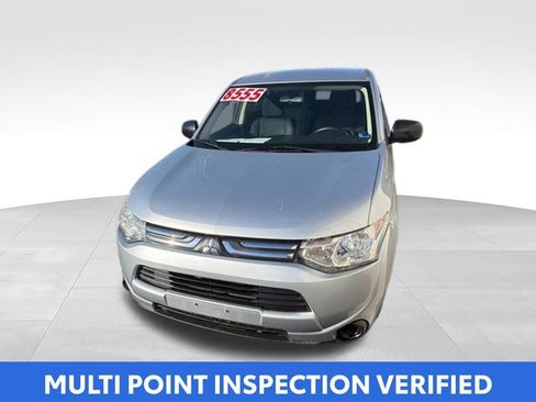 Used 2014 Mitsubishi Outlander ES FWD image 9