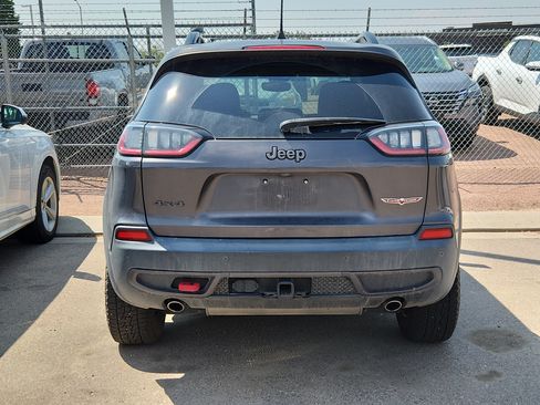 Used 2022 Jeep Cherokee Trailhawk w/ Sun, Sound & Nav Group AWD/4WD image 3