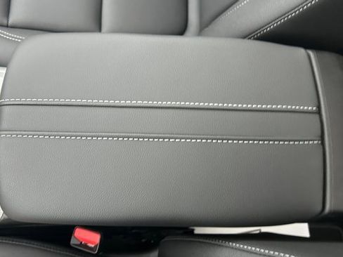 New 2025 Chevrolet Blazer LT w/ Midnight/Sport Edition image 29