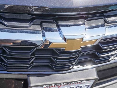Used 2026 Chevrolet Trax LS FWD image 11