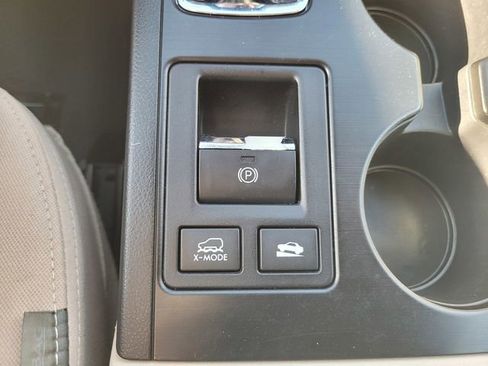 Used 2017 Subaru Outback 2.5i Premium image 26