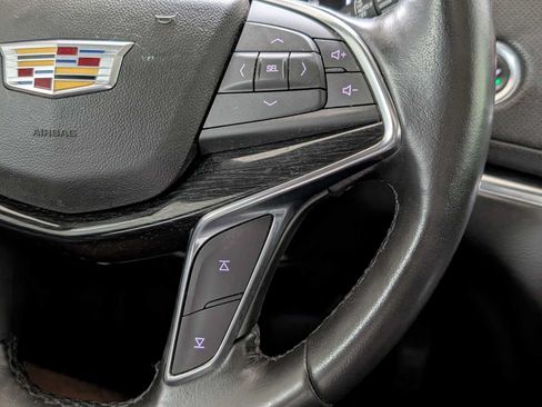 Used 2020 Cadillac XT5 Premium Luxury FWD image 28