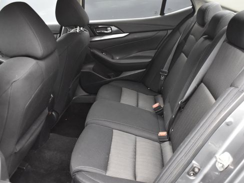 Used 2019 Nissan Maxima 3.5 S w/ Floor Mat Group image 15