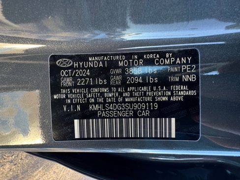 New 2025 Hyundai Elantra SEL image 35