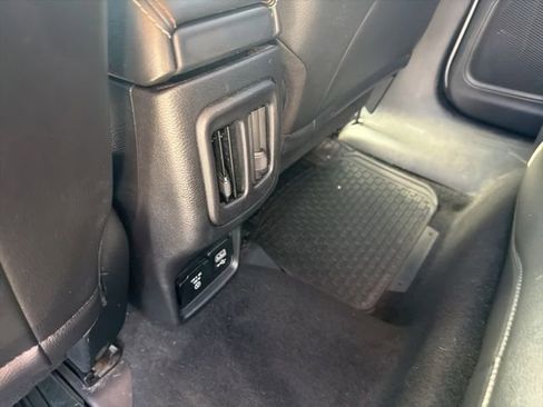 Used 2018 Jeep Compass Latitude w/ Popular Equipment Group image 14