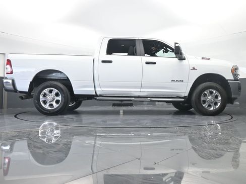 Used 2024 RAM 2500 Big Horn image 67