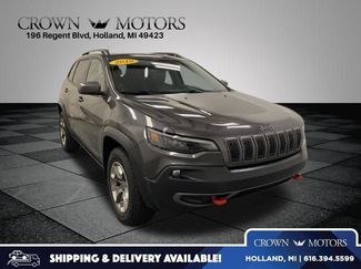 Used 2019 Jeep Cherokee Trailhawk AWD/4WD video 1