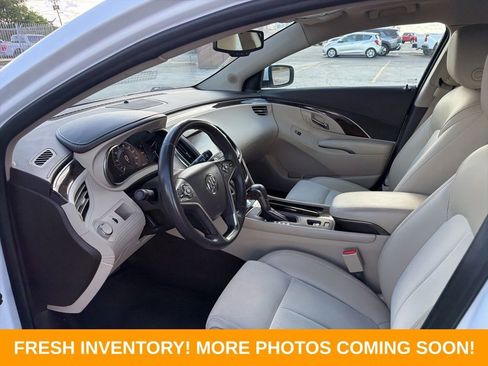 Used 2016 Buick LaCrosse image 8