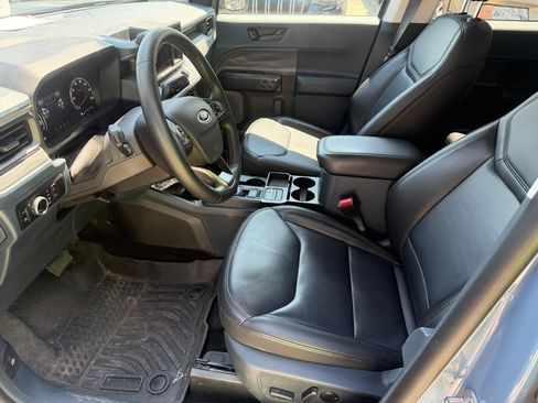 Used 2024 Ford Maverick Lariat w/ Black Appearance Package FWD image 5