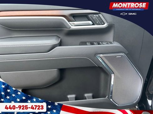 New 2026 GMC Sierra 2500 Denali w/ Denali Reserve Package image 9