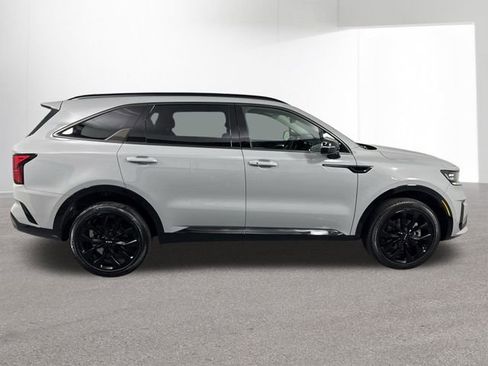 Used 2023 Kia Sorento SX AWD/4WD image 37