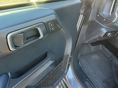 Used 2024 Ford Bronco Outer Banks image 12