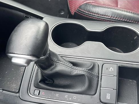 Used 2020 Kia Sorento S image 16