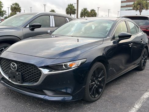 Used 2024 MAZDA MAZDA3 s FWD image 12
