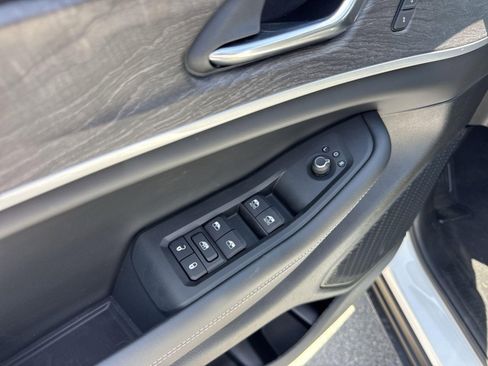 New 2025 Jeep Grand Cherokee Limited w/ Black Appearance Package image 20