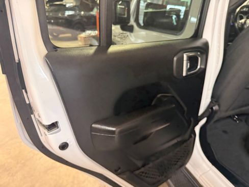 Used 2022 Jeep Wrangler Unlimited Sport w/ Cold Weather Group image 41