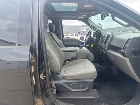 Used 2017 Ford F150 XLT w/ Equipment Group 302A Luxury AWD/4WD image 12