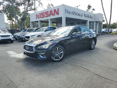 Used 2024 INFINITI Q50 Luxe w/ Cargo Package image 32