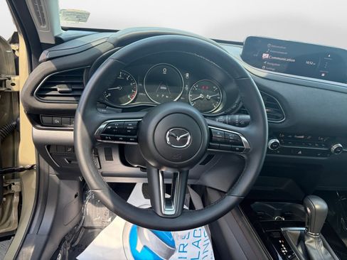 Used 2025 MAZDA CX-30 Carbon AWD/4WD image 10