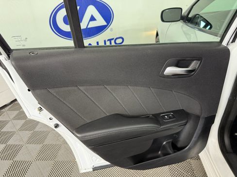 Used 2017 Dodge Charger Police image 21