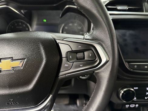 Used 2021 Chevrolet TrailBlazer ACTIV w/ Sun and Liftgate Package image 15