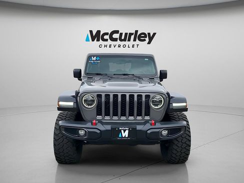 Used 2021 Jeep Gladiator Rubicon AWD/4WD image 2