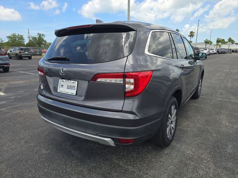 Used 2020 Honda Pilot EX image 4