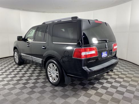 Used 2014 Lincoln Navigator 4WD image 9