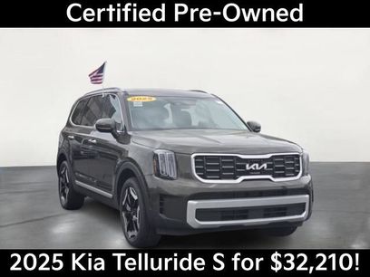 Used 2025 Kia Telluride S