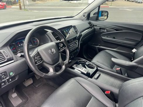 Used 2020 Honda Pilot Elite image 13